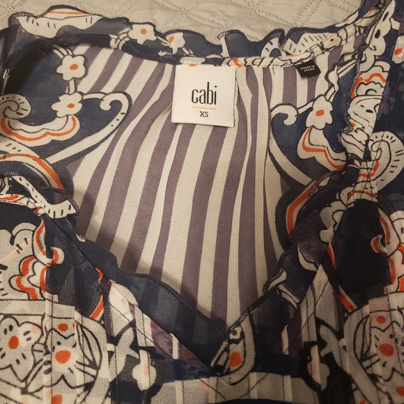 Cabi Floral Shirt - Picture 3 of 6
